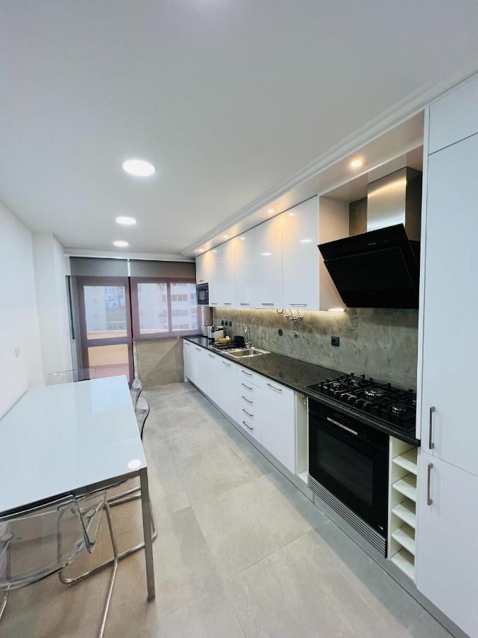 Beautiful Apartment - Family And Group Of Friends Povoa de Santa Iria Exterior foto