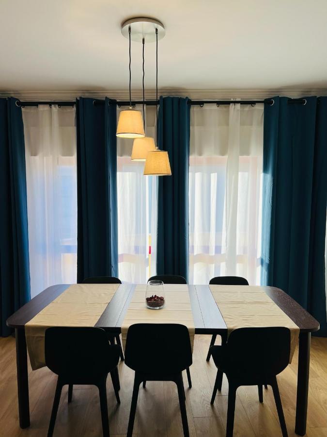 Beautiful Apartment - Family And Group Of Friends Povoa de Santa Iria Exterior foto